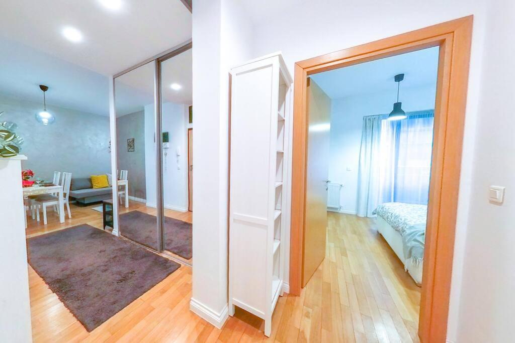 Old Town Spacious Apartment ブカレスト エクステリア 写真