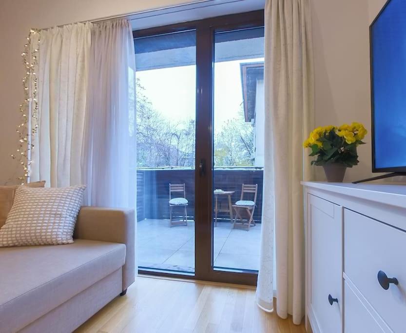 Old Town Spacious Apartment ブカレスト エクステリア 写真